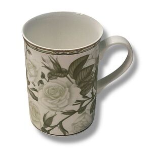 Vintage Mug White Roses Fine Bone China‎ Tea Coffee Cup Collectible Gift